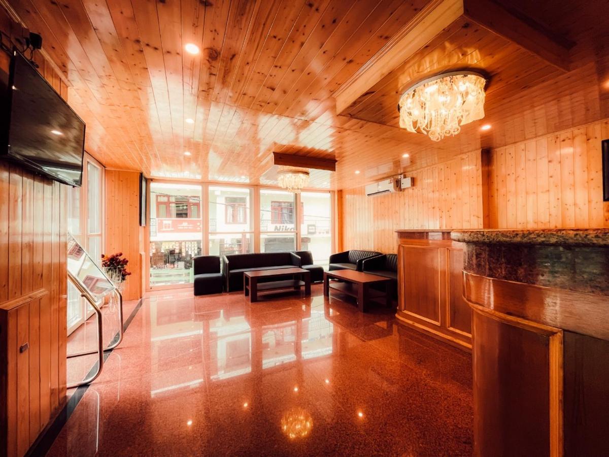 Vista Hill Resort- Centrally Heated & Air Cooled Resort, Manali Extérieur photo