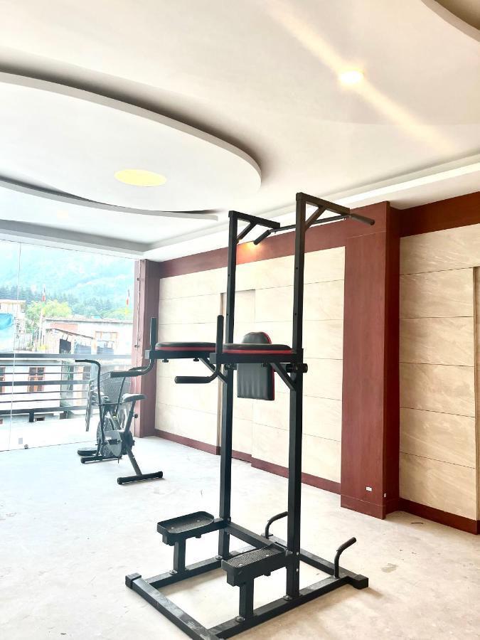 Vista Hill Resort- Centrally Heated & Air Cooled Resort, Manali Extérieur photo